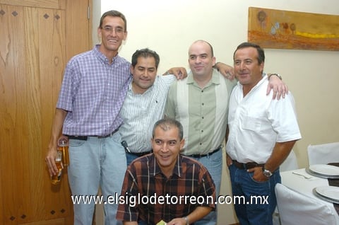 30062010 Luis Alberto, Luis, Ernesto, René y Fernando.