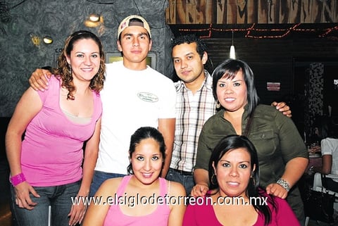 01072010 Karina García, Fer Hernández, Adrián González, Lore Romero, Ely Fajardo y Lily Romero.