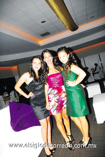 Paty, Raquel y Malú.