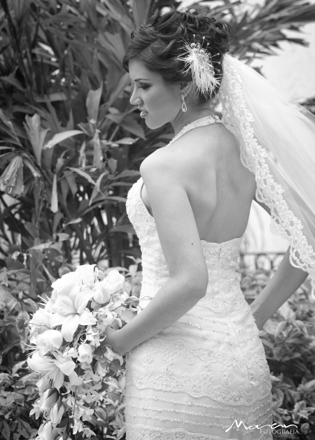 Ing. Gilda Valenzuela Ramírez, el día de su boda con el Ing. José Alejandro Rivas Madero.

Estudio Morán