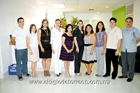 04072010 Francisco Javier Aldape, Lizeethe Colchado, Gabriela Alvarado, Isela Miranda, Gabriela Amador, Natalia Aguillón, Gabriela Aguilar, Alejandra Trasfí, Daniel Ruelas y Armando Cruz.