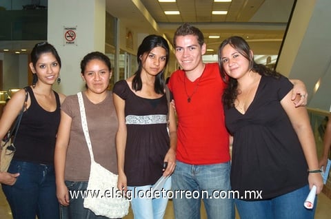 07072010 Samuel Morales y Lety León.  EL SIGLO DE TORREÓN / JESÚS HERNÁNDEZ