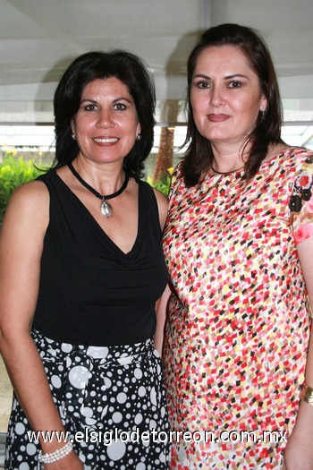 07072010 Martha Campuzano y Márgara von Bertrab.