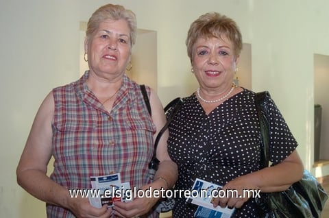 09072010 Alejandrina Uribe y Leticia de Estrada.