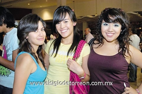 11072010 Ana, Sara y Cari. EL SIGLO DE TORREÓN / JESÚS HERNÁNDEZ