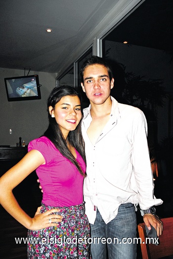 11072010 Cecy y Mario.