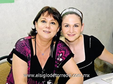 11072010 Bárbara Cofiño y Lupita de Díaz.