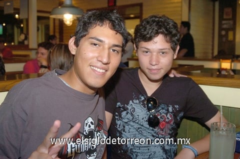 14072010 Román Ernesto y Daniel Esteban. EL SIGLO DE TORREÓN / JESÚS HERNÁNDEZ