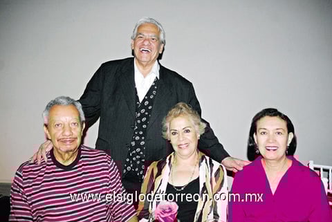 14072010 Mario y Rosa María Zaragoza, Martha Wong y Augusto Peña.
