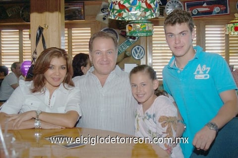 15072010 Javier y Sandra.