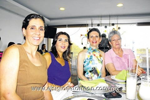 16072010 Gaby, Ileana, Maricú y Magda.
