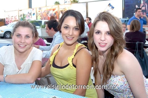 17072010 Cristelle, Ana y Tania.