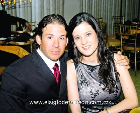 18072010 Daniel Carmona y Paty Llama.