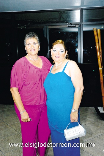 18072010 Vicky Hamdan y Marcela Valdez.