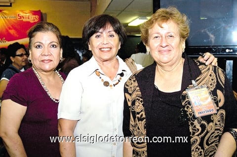 18072010 Rosalinda Salas, Berna Rojas, Rosa Elia San Miguel.