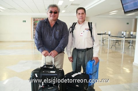 23072010 Ciudad de México. Carlos Grimaldi y José Antonio Martínez se despidieron de la región.