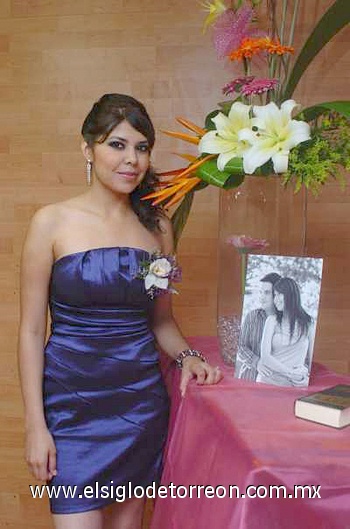 24072010 Srita. Paola Soto Choy disfrutó de su despedida de soltera, ya que en breve contraerá nupcias con Sr. Gerardo Arriagada Ormazabal.