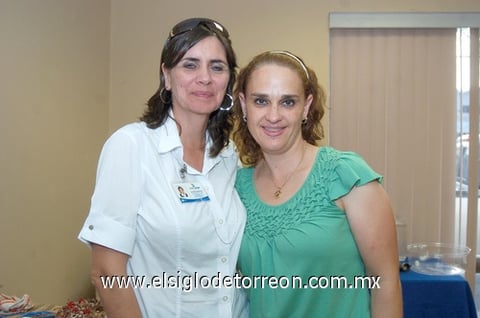 24072010 Elena de la Mora y Maribel Leal.