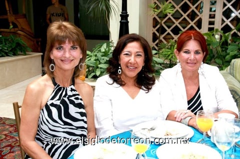 25072010 Imelda Hinojosa de Prieto, Juanina Peña de Gurrola y Soledad de Cano.