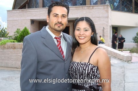 27072010 José Ángel Candelas Saucedo y Karina Elizabeth García Martínez.
