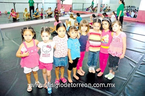 Sofía, Sofía, Luciana, Alejandra, MaryJose, Mariana y Kathia.
