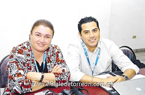 01082010 Patricia Fernández y César Ramírez.