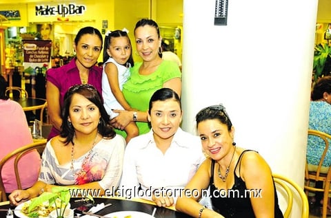 01082010 Marifer, Lupita, Maricruz y Montse.