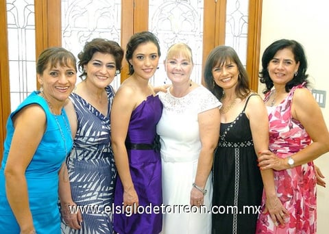 02082010 Gina, Nora, Laura, Lety, Reyna y Paty en reciente festejo.