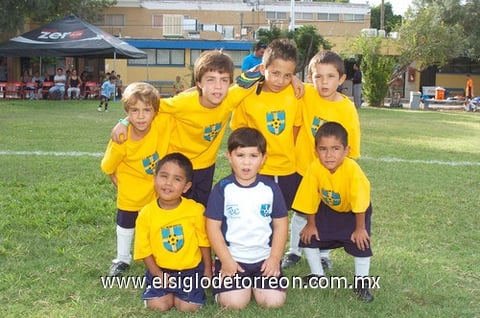03082010 Equipo que representó los colores de Brasil.