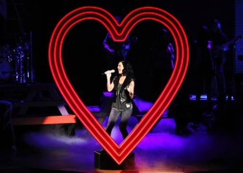 Katy Perry Interpretó 'California Gurls'.