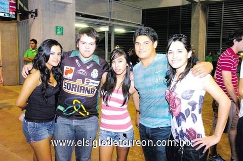 09082010 Ana Román, Rodrigo Borbolla, Itzel Samaniego, Ana Cris Herrera y Alfredo Piñera.