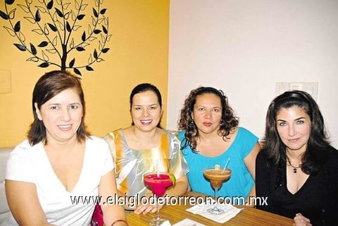 09082010 Ángeles, Ángela, Adriana y Gaby.