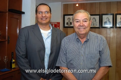 08082010 Ángel y Roberto.