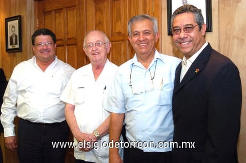 08082010 Juan Ramón, Alberto, Enrique y Hernán.