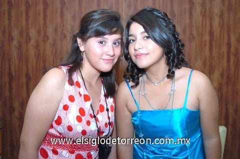 11082010 Divina Alvarado y Noemí.