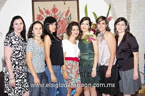 12082010 Sandra Rodríguez, Laura y Mónica Vélez, Ximena, Marlene Hernández, Marcela Godoy y Ale Flores.