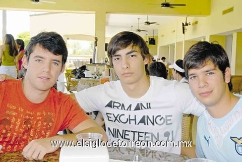 15082010 Jorge García, Jorge Veyán y Érick Olazábal.