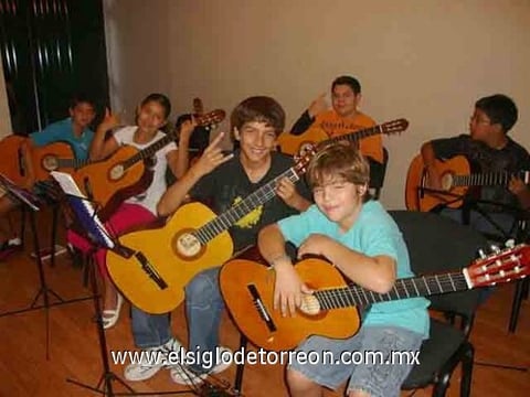 15082010 Berny, Patricio, Michelle, José Pablo, Ezequiel y Julio.