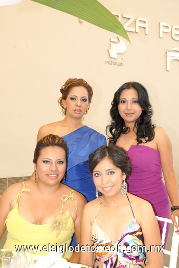 16082010 Mariana Castillo, Marcela Medrano, Karen Romero y Alejandra Merino.