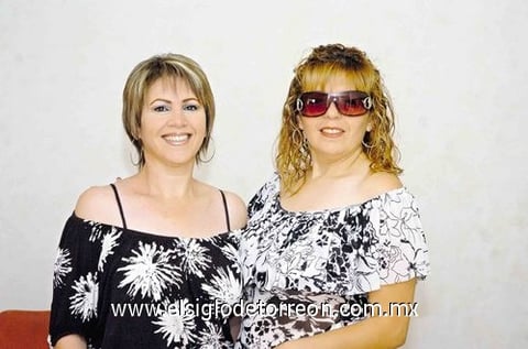 15082010 Patricia y Nancy Moreno.