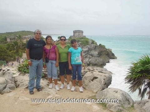 15082010 Familia Hernández Güereca, Tulum, Q. Roo.