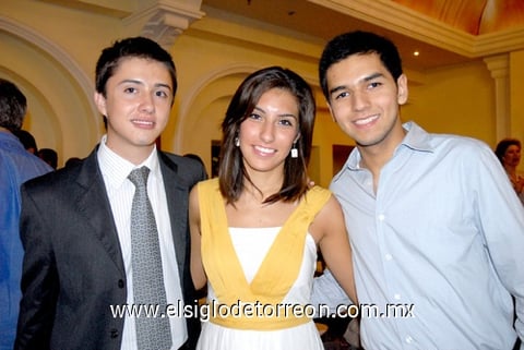 José Daniel Zúñiga,  Lila Aguirre y  Jorge Gajón.