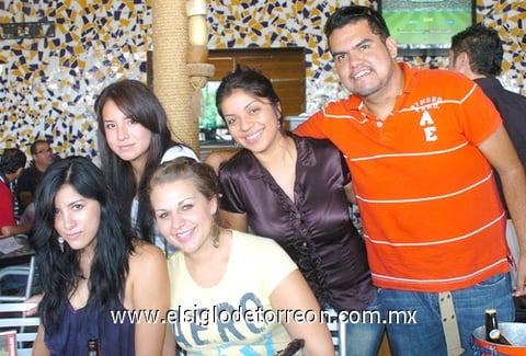 19082010 Cecy Medina, Paola Ramírez, Leticia Flores, Fany Apolinar y Meny Banda.