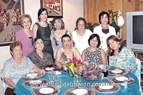 19082010 Tony de Jaidar, Sara de la Garza, María González, Gloria de Huerta, Tomy de Tapia, Sonia de Perlene, Coquito de Perches, María de la Luz Paniagua, Angelina Villarreal y Marlene Hernández.