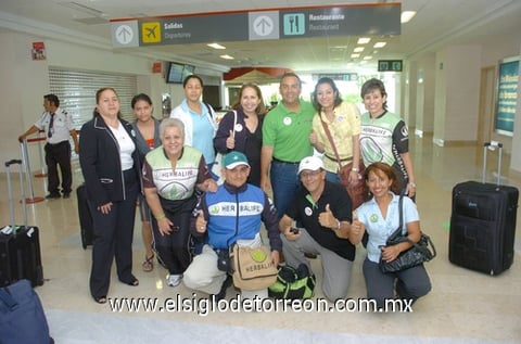 20082010 Torreón. Por cuestiones laborales llegó un equipo de trabajo a la ciudad provenientes de Honduras, El Salvador y Ciudad de México, quienes fueron recibidos por Rocío Rodarte y Juan Pablo Gutiérrez.