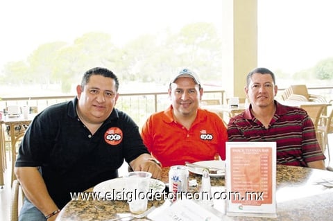 22082010 Flippy, Tolano y Gabriel.