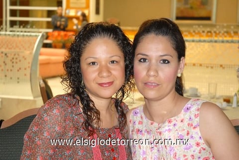 22082010 Tere Mora de Herrera y Flor Mora. EL SIGLO DE TORREÓN / CRISTINA CARRILLO