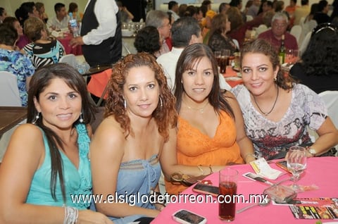 22082010 Alma, Claudia, Charo y Vero.