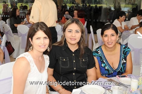 23082010 Tere Morales, Tere Ruiz y Julia Solís.