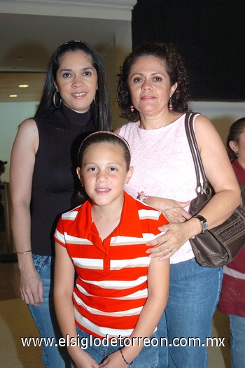 24082010 Araceli, Esther y Andrea.